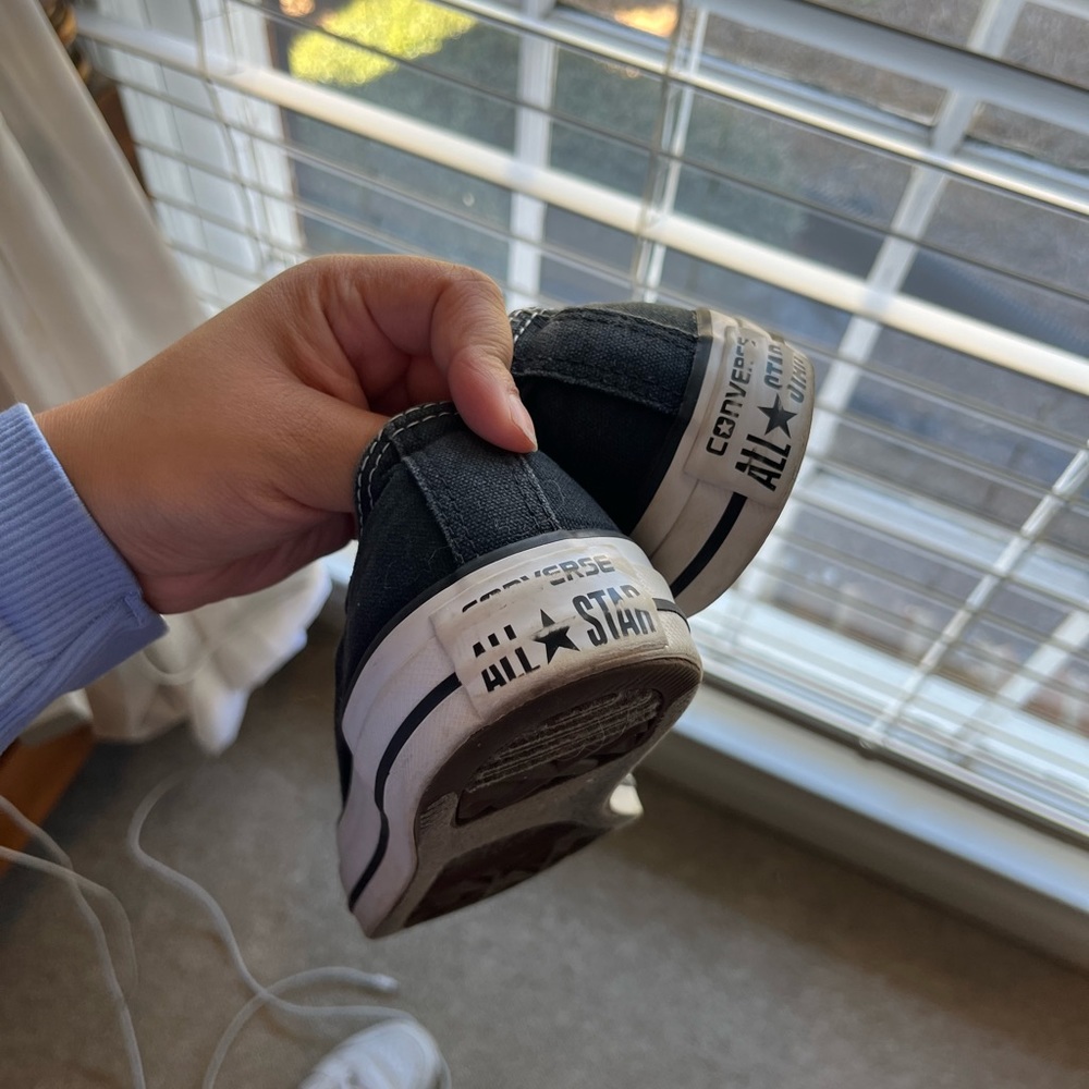 Converse shoes! - Picture 3 of 5